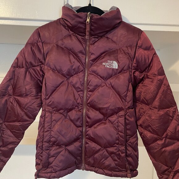 The North Face Burgundy 550 ALIS Full-Zip Goose Down Insulated Nylon Puffer Jack - Picture 2 of 13